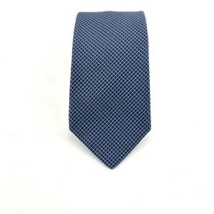 John W Nordstrom Mens Blue Silk Geometric Pattern Necktie Subtle Elegant 3.25x60
